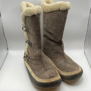 Merrell Brown Shearling Winter Boots